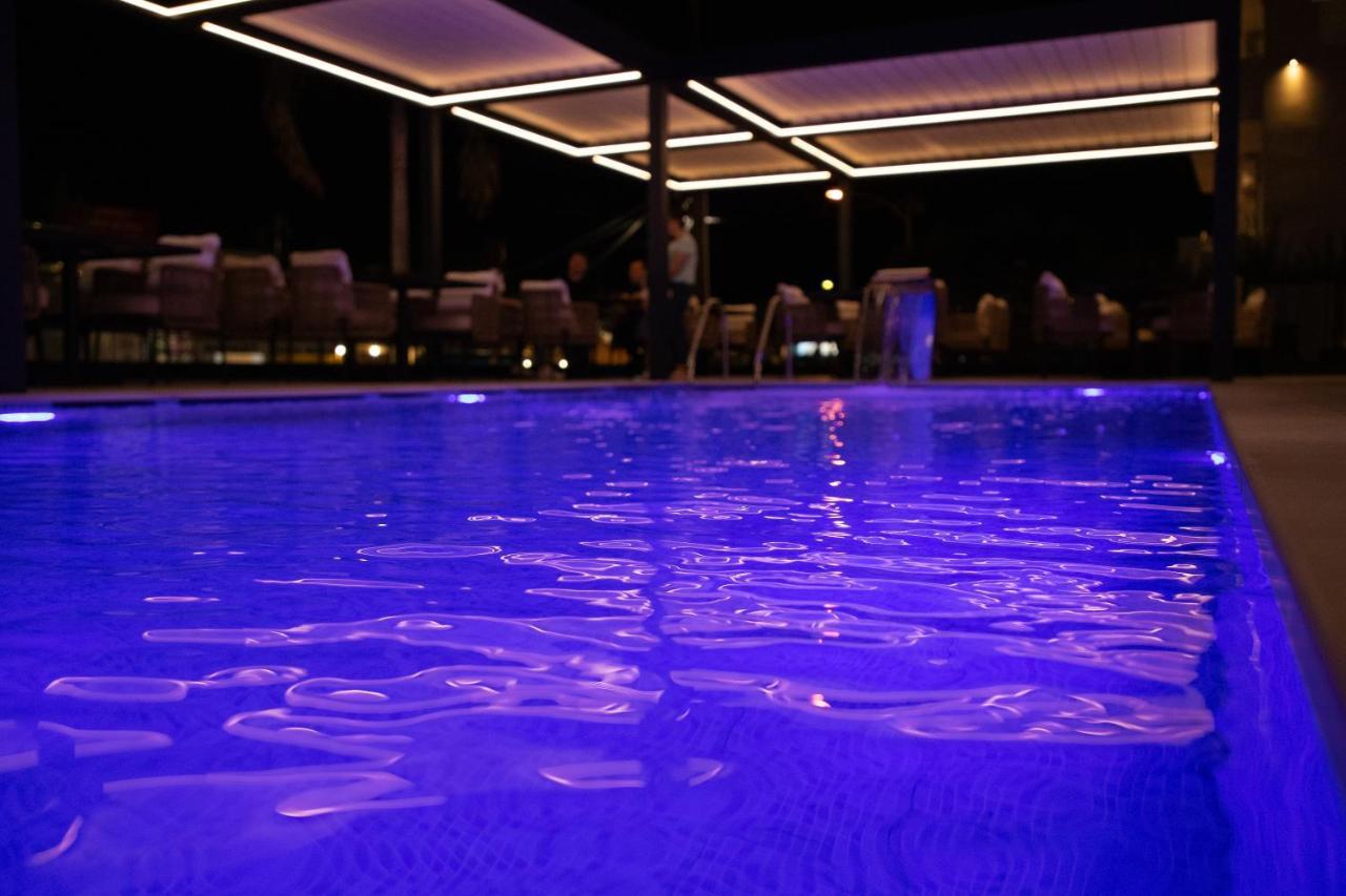 Colosseum Hotel Ksamil Eksteriør bilde