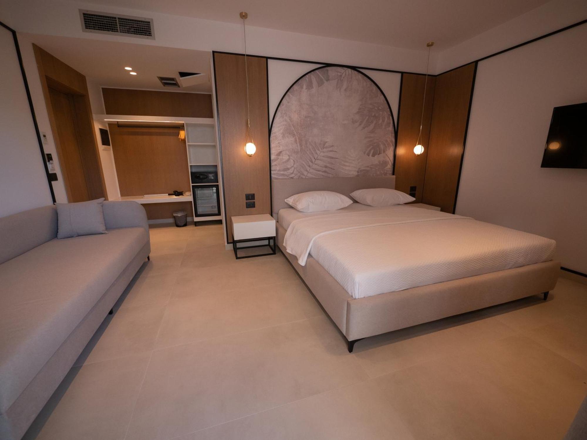 Colosseum Hotel Ksamil Eksteriør bilde